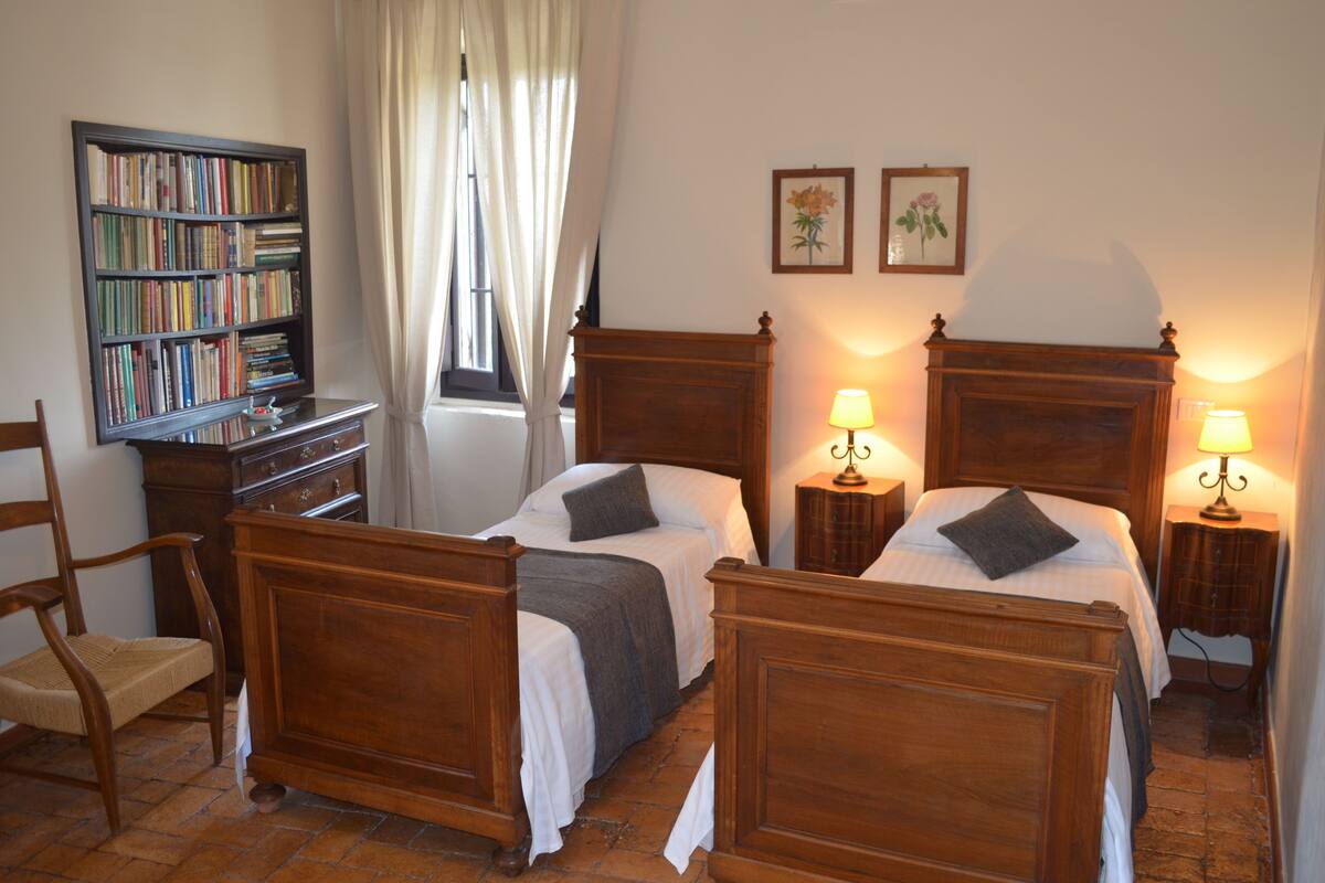 Classic-Zweibettzimmer, eigenes Bad (External)