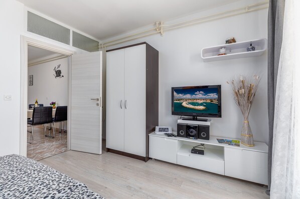 Appartement, 2 chambres, terrasse (A2) | 2 chambres, literie de qualité, lit avec matelas Select Comfort