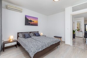 Apartamento, 2 quartos, terraço (A2) | 2 quartos, roupas de cama premium, camas Select Comfort