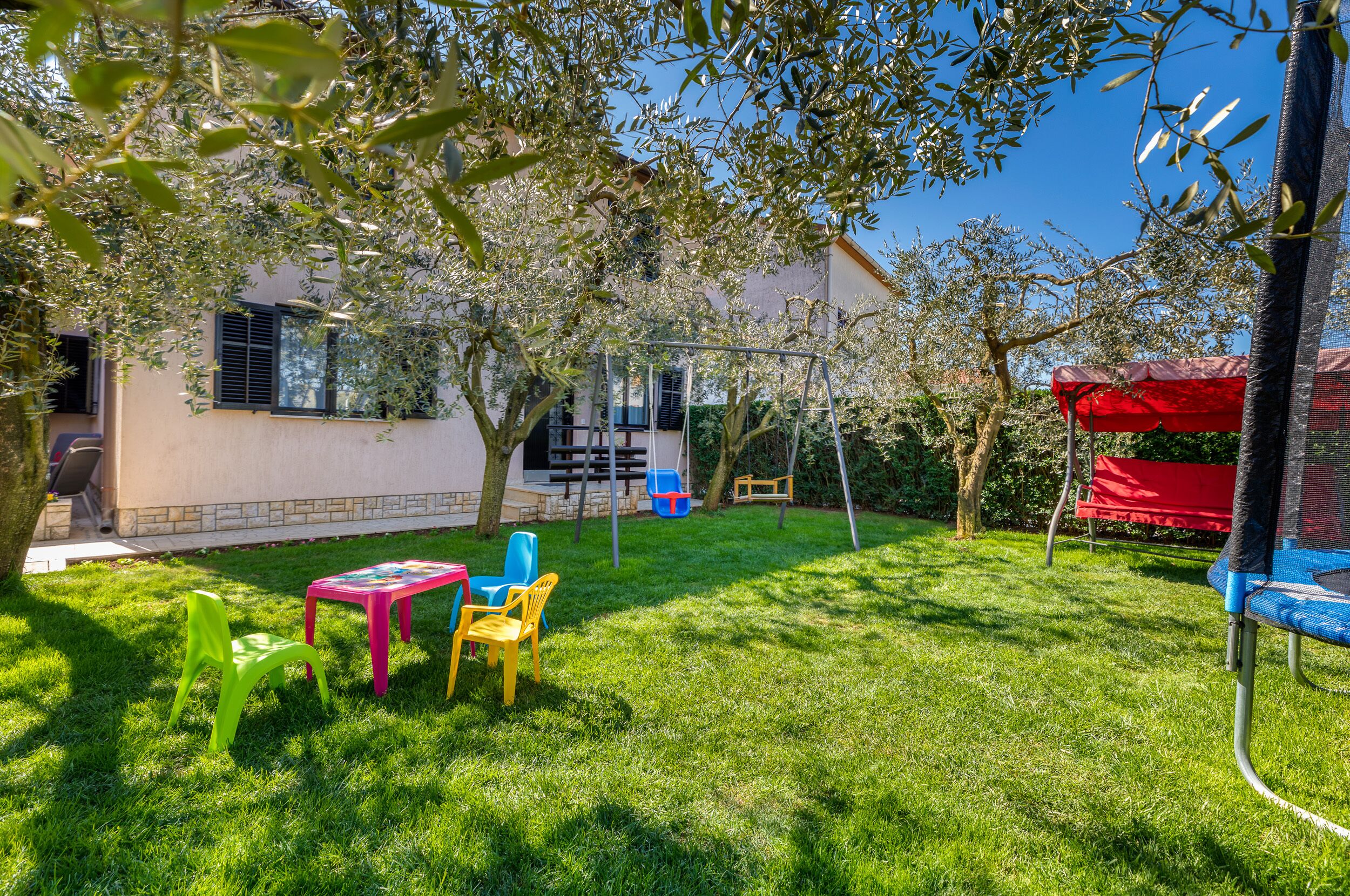 Children's play area - outdoor