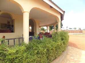 Breakfast, lunch, dinner served; local and international cuisine 