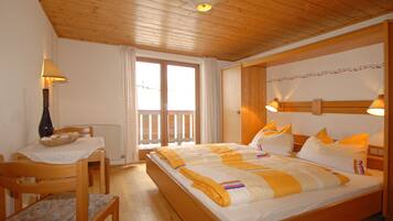 Apartment, 1 Bedroom (incl. 65 EUR Cleaning Fee) | Cribs/infant beds, free WiFi