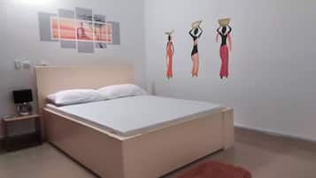 1 chambre, fer et planche Ă repasser, Wi-Fi gratuit, draps fournis