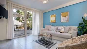 Two Bedroom Apartment With Garden | Vista para o jardim