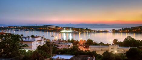 Three Bedroom Panoramic Sea View Maisonette | Water view