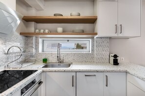 Three Bedroom Panoramic Sea View Maisonette | Private kitchen
