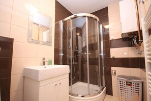 Bathroom - Sarajevo Apartments (Sarajevo)