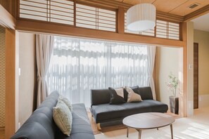 Japanese Premium Room | Living area - Playsis Asakusa (Tokyo)