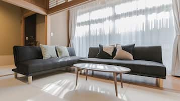 Japanese Premium Room | Living area | Flat-screen TV