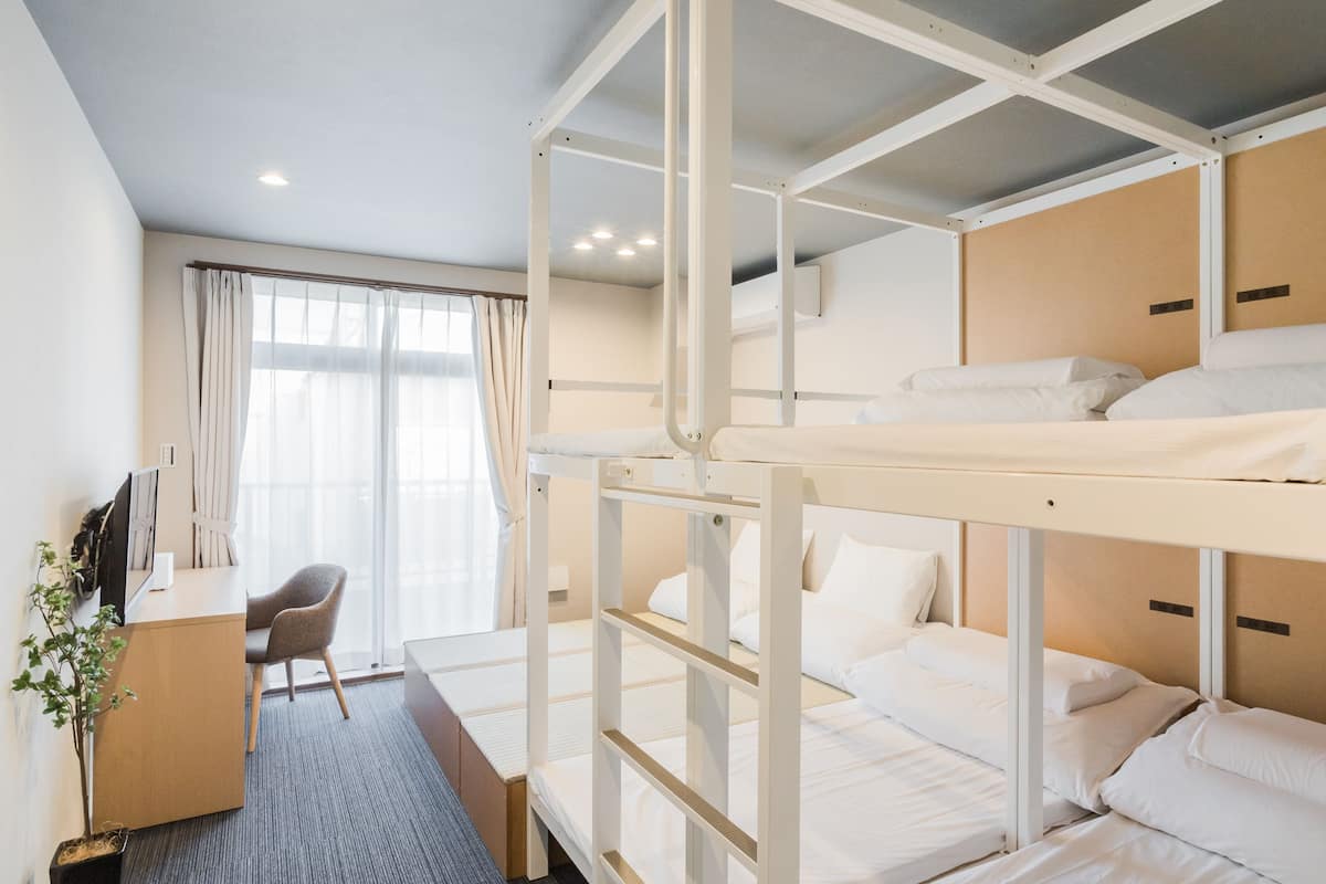 Bunkbed Room Deluxe | Free WiFi, bed sheets