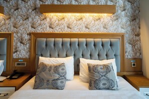 Family Room | Egyptian cotton sheets, premium bedding, minibar, in-room safe - Eliza Hotel (Istanbul)