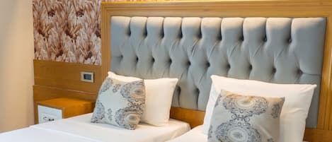 Standard Twin Room | Egyptian cotton sheets, premium bedding, minibar, in-room safe