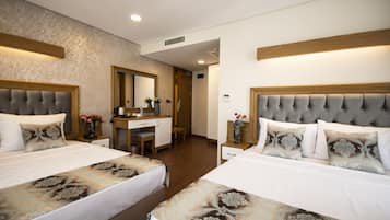 Egyptian cotton sheets, premium bedding, minibar, in-room safe
