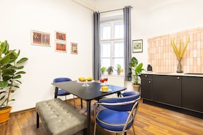 Full-size fridge, stovetop, dishwasher, griddle - Das Hostel (Kraków)