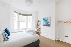 Huoneisto, 1 makuuhuone | 1 makuuhuone, silitysrauta/-lauta, ilmainen Wi-Fi, vuodevaatteet