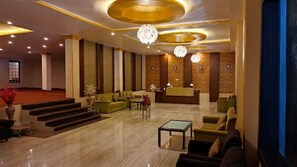 Interior entrance - THE SPARROW HOTEL & RESORTS (Anantnag)
