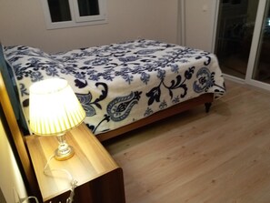 Family Apartment, 3 Bedrooms, Mountain View