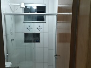 Comfort Studio Suite, City View | Bathroom - Unai ApartFlat (Unai)