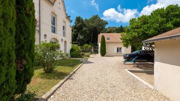 Enceinte de lâhĂ©bergement