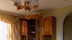 Economy Single Room | Iron/ironing board (on request), free WiFi, bed sheets - Hotel OZAA (Asipovichy)