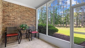 Outdoor dining - 1113 River Crossing - Barefoot Resort Rentals (North Myrtle Beach)