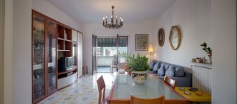 Aranci 77, Sorrento center