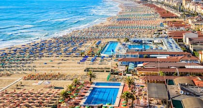 La Rosa - Focette 100m from sea, Marina di Pietrasanta, Italy