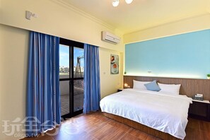 Quarto casal clássico, 1 cama de casal | Cortinas blackout, Wi-Fi de cortesia, roupa de cama