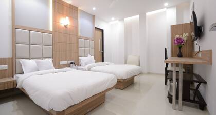 Hotel One up