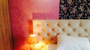 Blackout curtains, rollaway beds, free WiFi, bed sheets