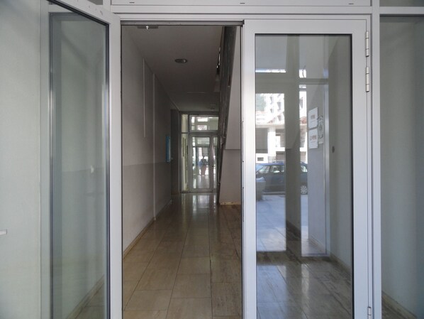 Interior entrance - Studio 22 Rozino (Budva)