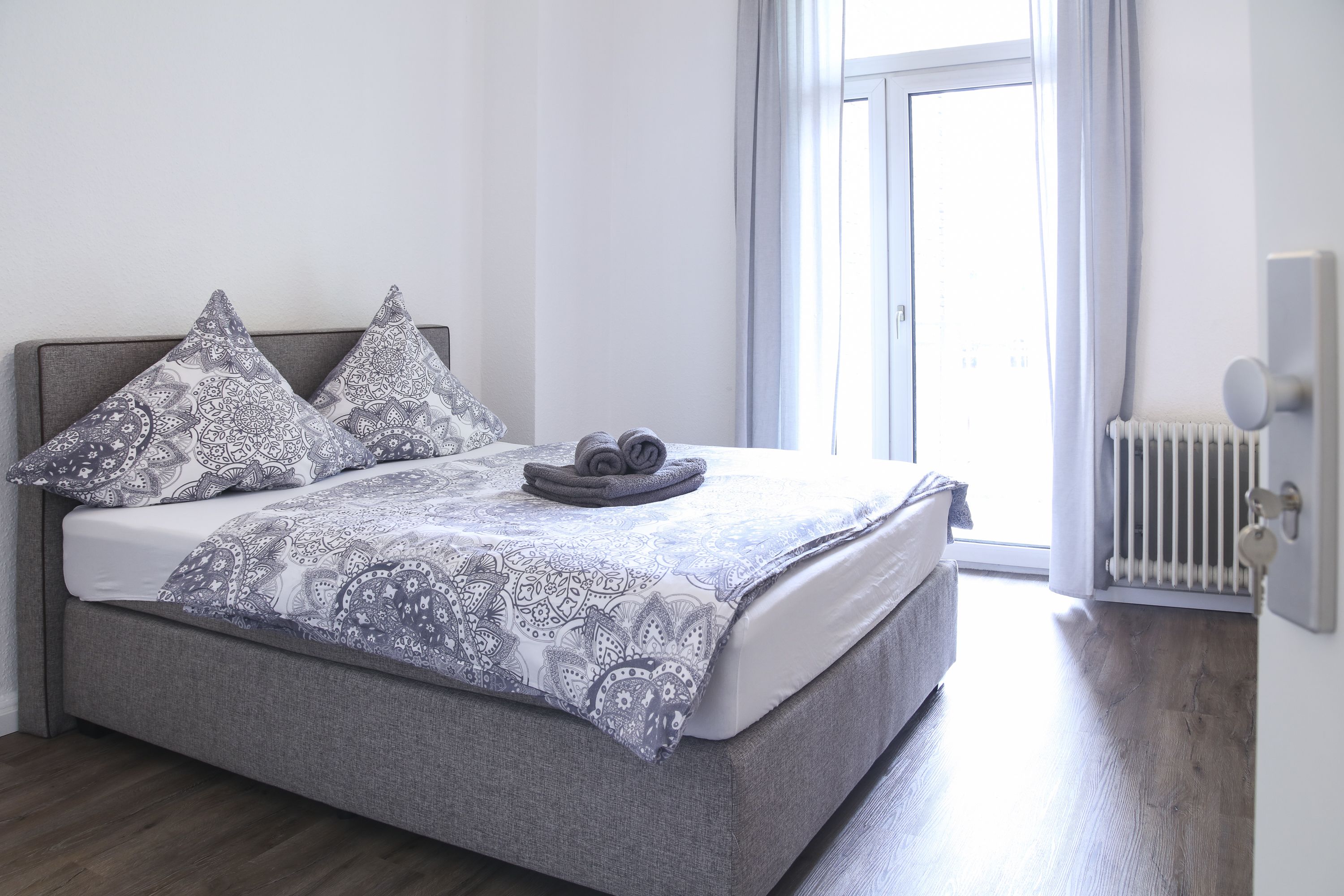 Dobbeltrom – classic | Skrivebord, blendingsgardiner, wi-fi (inkludert) og sengetøy