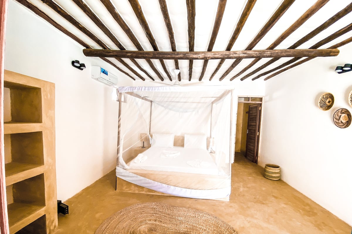 Bungalow, Patio | 1 bedroom, in-room safe, individually decorated, individually furnished