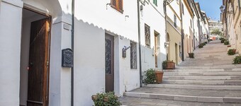 N021 - Numana, cielo-terra lungo la celebre Costarella