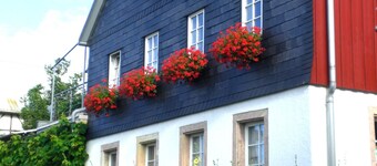 Appartement ensoleillé aux portes des monts Métallifères près de la ville de motards de Zschopau
