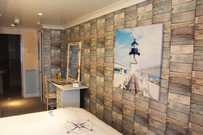 Deluxe Double Room, Ensuite (Seas The Day) - Blacksmiths Boutique B&B (Whitby)