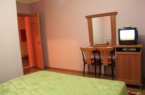 Double Room | Minibar, desk, free WiFi - Yavuzlar Otel (Ayancik)
