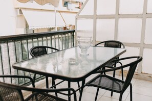 Lägenhet Panoramic - 1 sovrum - balkong - utsikt mot marinan | Terrass/Patio