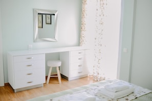 Panoramic-Apartment, 1 Queen-Bett und Schlafsofa, Balkon, Stadtblick