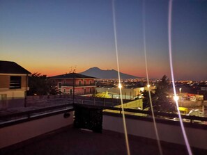 Property grounds - Maison Monrose two-room apartment with Vesuvius view terrace (Angri)
