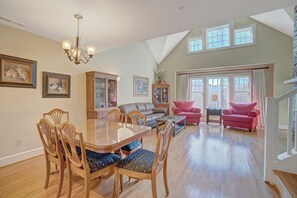 Interior - Timbers O-4- Mtn Condo, Gated Resort, Indoor/Outdoor Pools & Hot Tub, Two Levels (Boone)