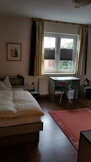 Twin Room | Blackout drapes, iron/ironing board, rollaway beds, free WiFi