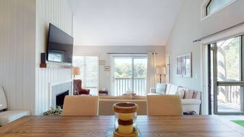 Smart-TV, Kamin