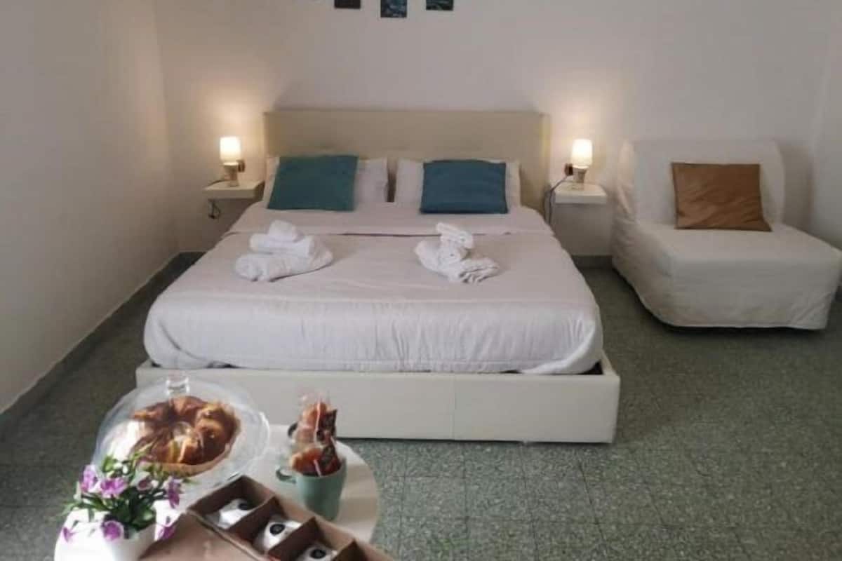 Standard Double Room (Alma) | Blackout drapes, soundproofing, cribs/infant beds, rollaway beds