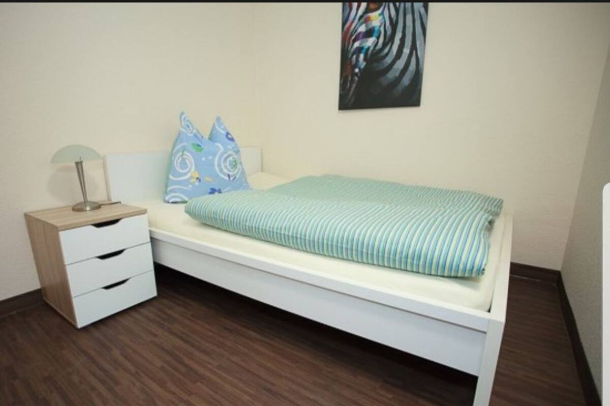 Quarto solteiro, banheiro privativo | Wi-Fi de cortesia