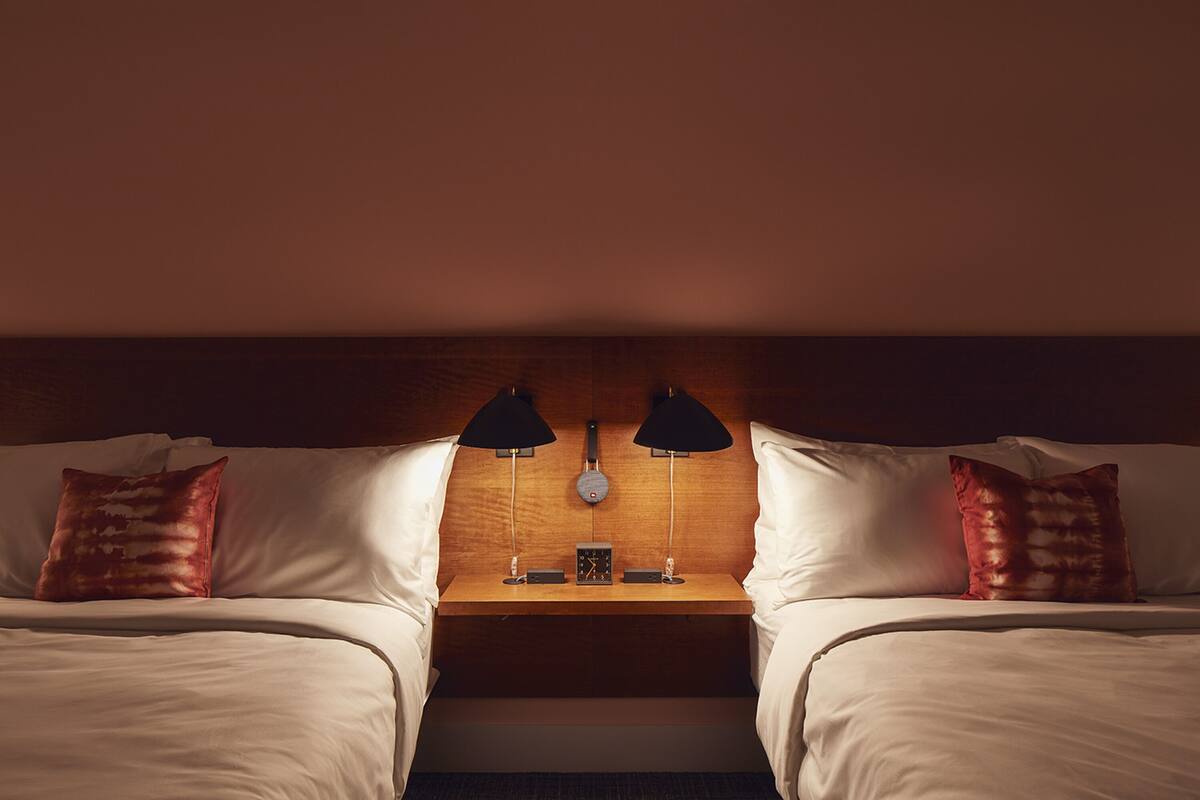 premium bedding, pillow-top beds, minibar, in-room safe