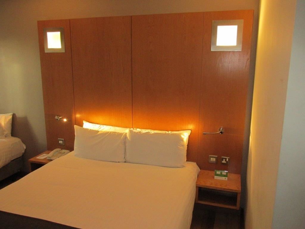 Desk, laptop workspace, free WiFi, bed sheets