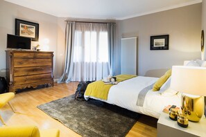 Departamento, 2 habitaciones | 2 habitaciones, decoración personalizada y muebles diferentes 
