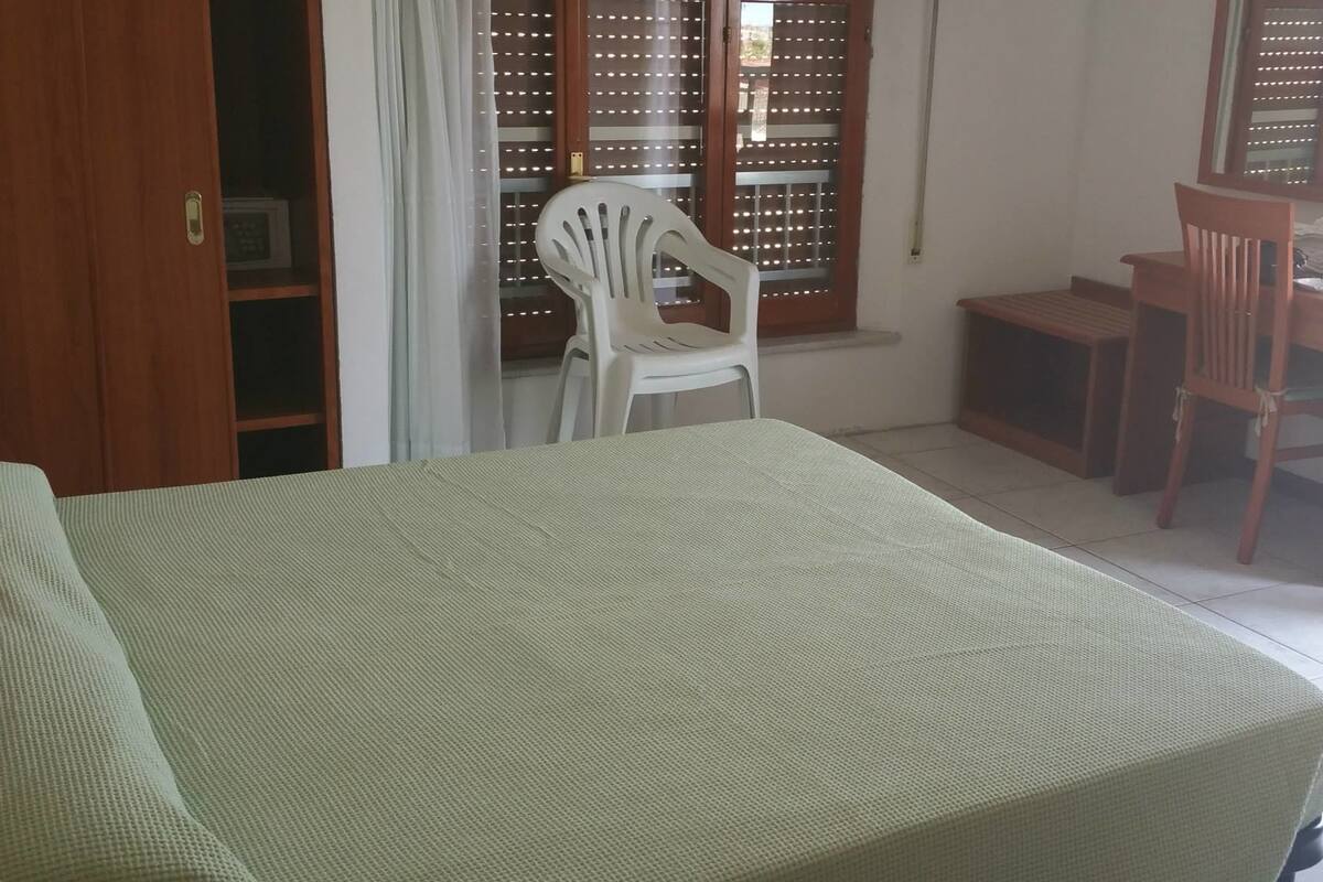 Double or Twin Room | In-room safe, desk, cots/infant beds, free WiFi