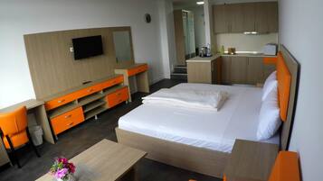 Bureau, chambres insonorisées, Wi-Fi gratuit, draps fournis